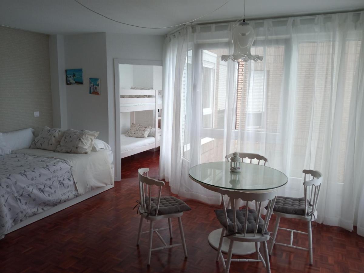 Estudio Con Vistas Al Mar En 바이오나 외부 사진